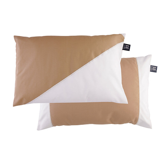 immagine-1-set-2-cuscini-impermabili-con-cima-bianco-e-beige-40-x-60-cm